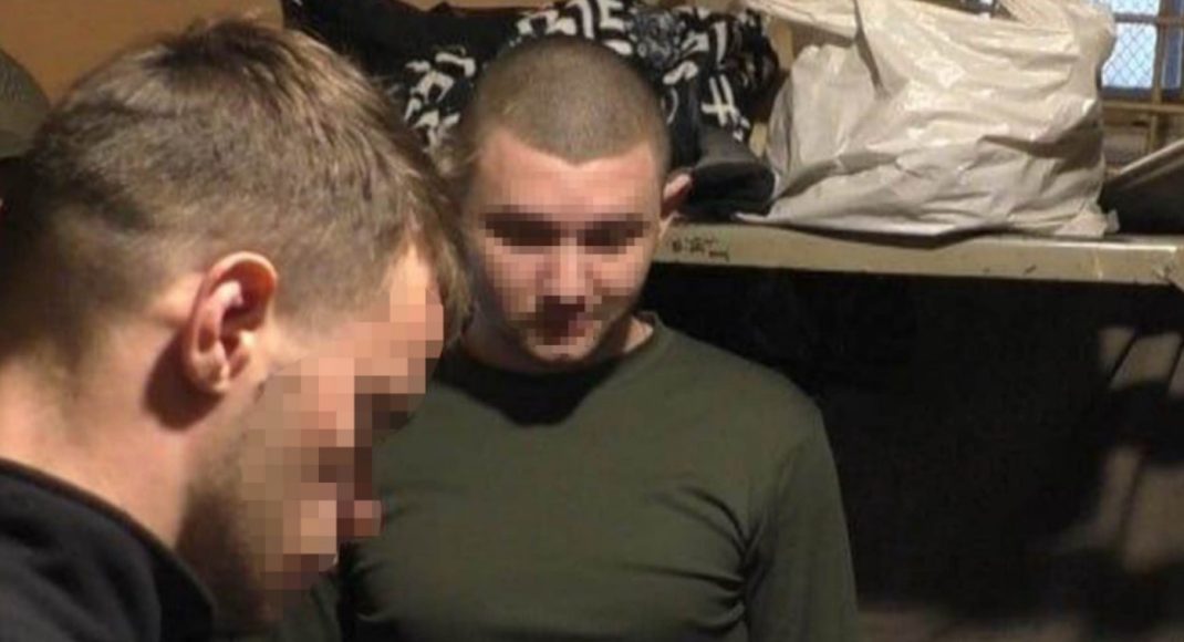 Судитимуть чоловіка, який перебуваючи у тюрмі заробляв на фішинг-шахрайстві