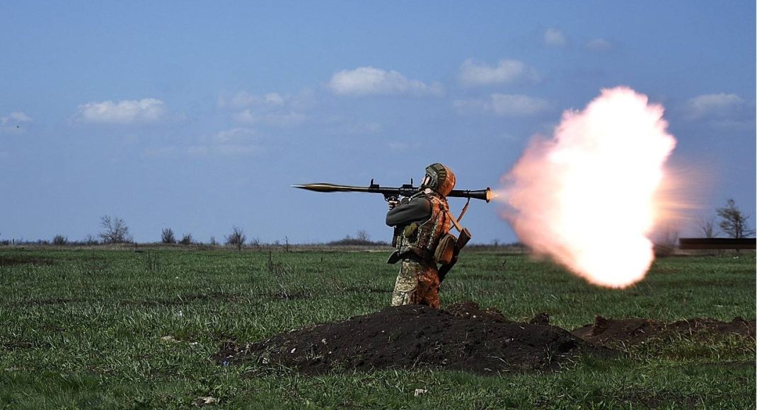 На Покровском и Торецком направлениях сегодня уже произошло 43 боевых столкновения с врагом