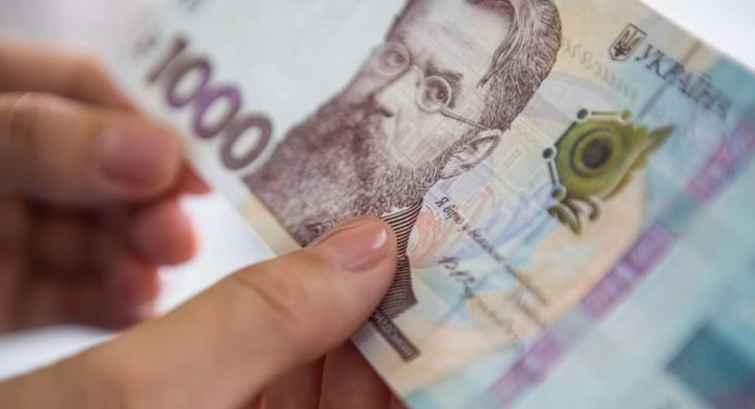 За высокие достижения в обучении 40 школьников Северскодонецкой громады получили материальное поощрение