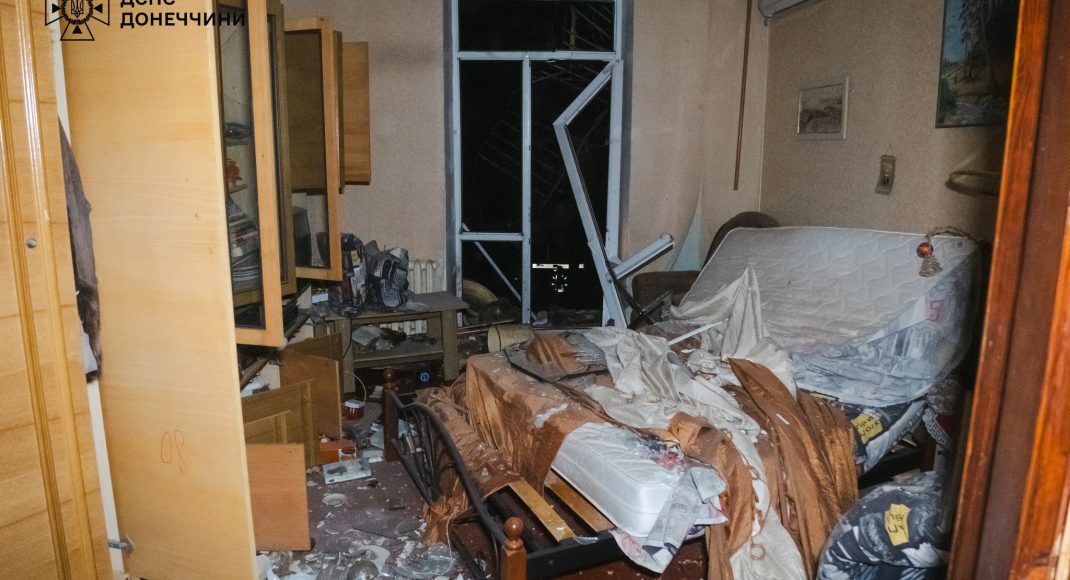 В ГСЧС Донетчины показали последствия ночного удара по Краматорску (фото)