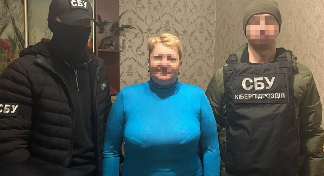 Жителька Мирнограду поширювала фейкові новини з проросійських спільнот: їй повідомлено про підозру