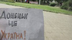 Активісти руху "Жовта Стрічка" провели акції у Донецьку, Луганську та Алчевську (фото, відео)