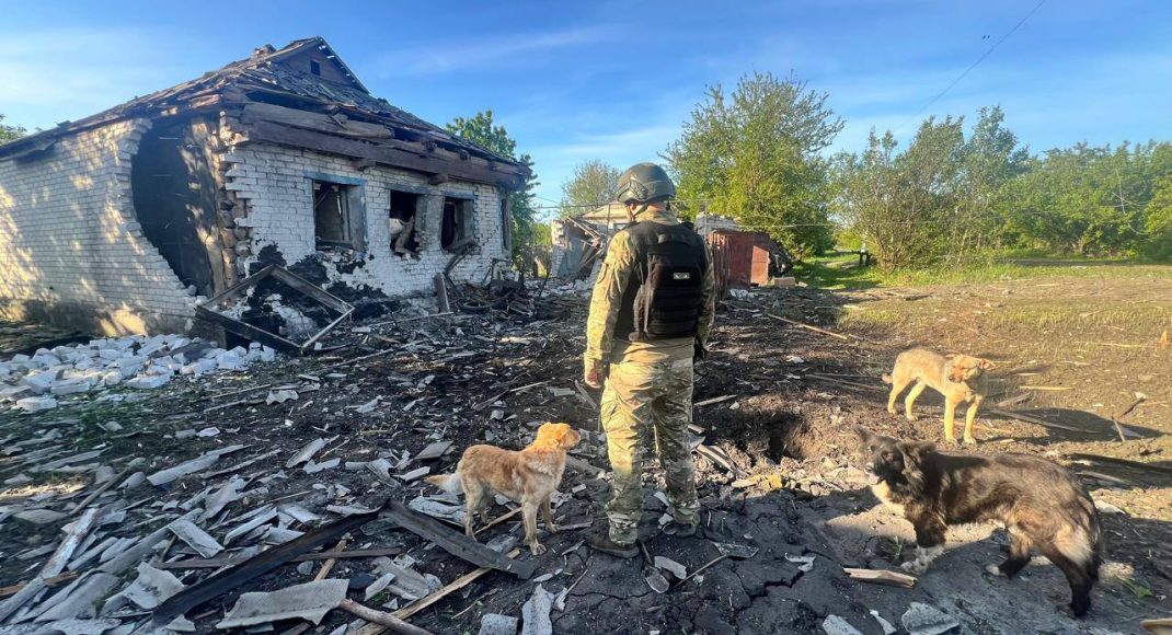 Россияне 48 раз обстреляли гражданских Донетчины: больше всего пострадал Краматорский район (фото)