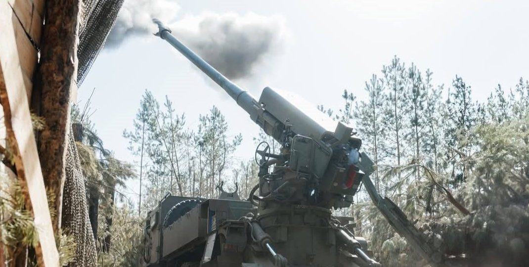 Захисники України знешкодили ще 1 250 окупантів і 54 ворожих артилерійських системи
