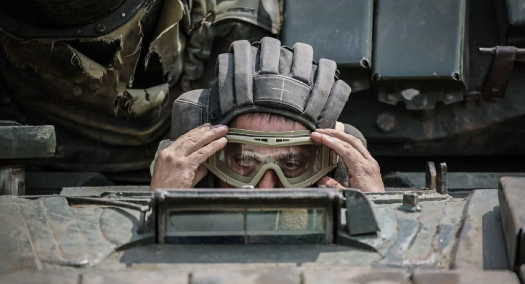 Російська армія одночасно з чотирьох напрямків наступає на Костянтинівку