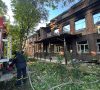 На Донеччині ворог скинув на цивільних 17 авіабомб, є загиблі — серед яких дитина і поранені (відео)