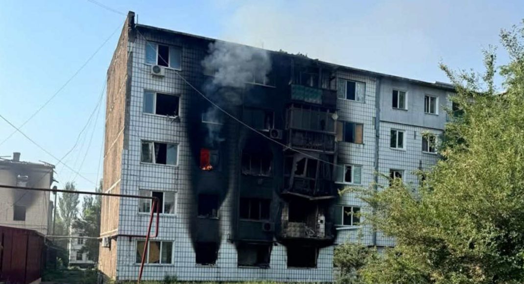 Трое погибших и восемь раненых — последствия российских обстрелов в Донецкой области