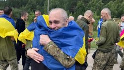 Відбувся четвертий за тиждень обмін полоненими, зокрема офіцерами та віком до 25 років (фото)