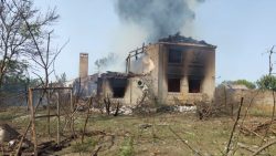 Рятувальники працювали на місцях влучань і ліквідували 5 пожеж, що виникли внаслідок обстрілів Донеччини (фото)