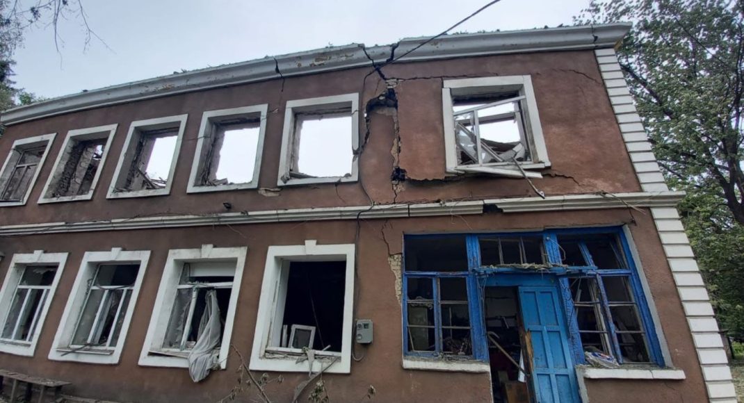 У Краматорську внаслідок російського обстрілу зруйновано Школу мистецтв №2