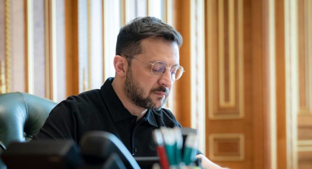 Зеленський підписав документи для ратифікації Угоди про створення Спецтрибуналу щодо злочину агресії рф проти України